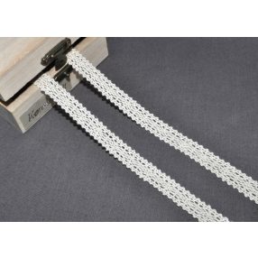 Ekrü (15 mm) horgolt csipke