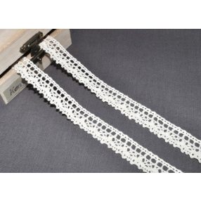 Ekrü (16 mm) horgolt csipke