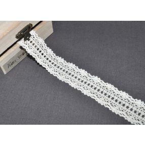 Ekrü (25 mm) horgolt csipke