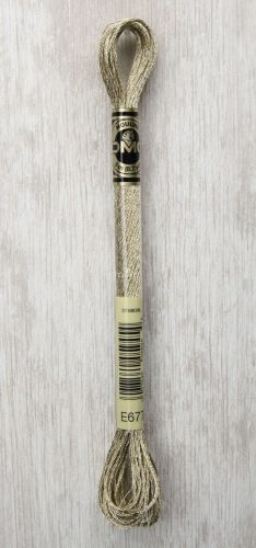 E677 - DMC Mouliné osztott hímzőfonal