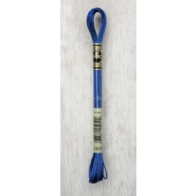 E825 - DMC Mouliné osztott hímzőfonal