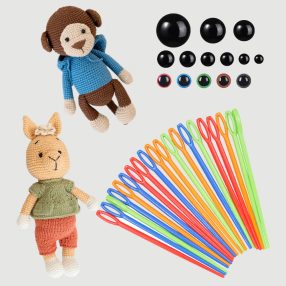 Amigurumi kellékek (tömőanyag, szemek, jelölők, merkelőtű)