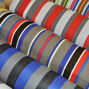 Nyugágyvásznak, gyöngyvásznak (műanyag ponyvák)